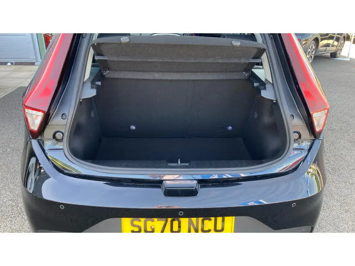 2020-mg-mg3-15-vti-tech-exclusive-big-3