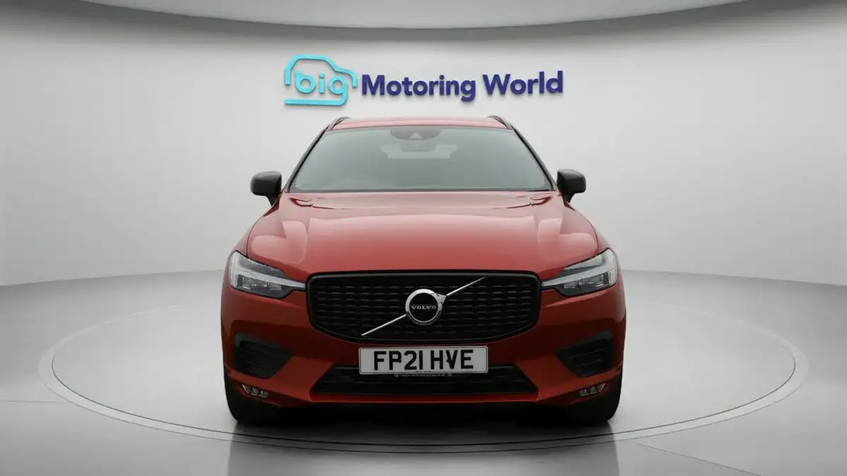 2021-volvo-xc60-20-b5-r-design-awd-big-2