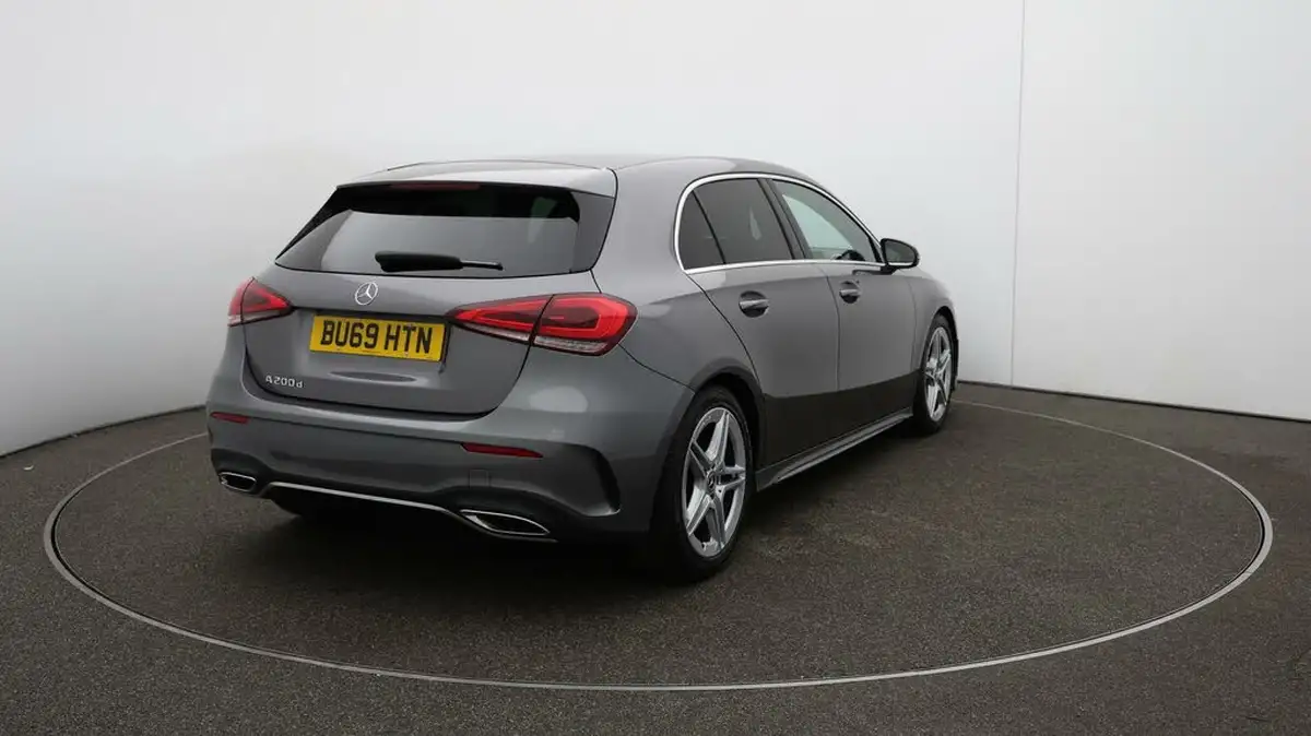 2019-mercedes-benz-a-class-20d-a200d-amg-line-hatchback-5d-big-52