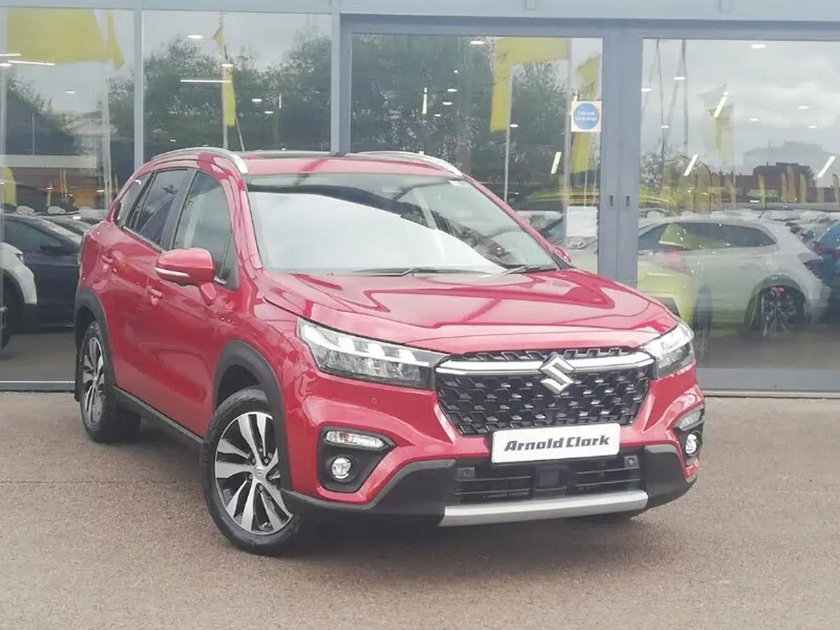 2023-suzuki-s-cross-15-ultra-allgrip-big-0