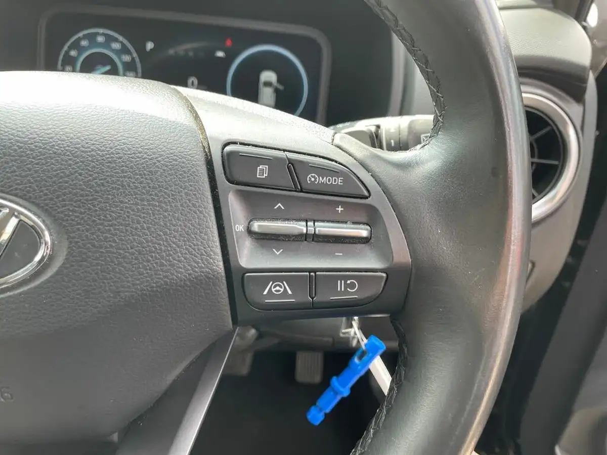 2023-hyundai-kona-16-gdi-se-connect-big-16