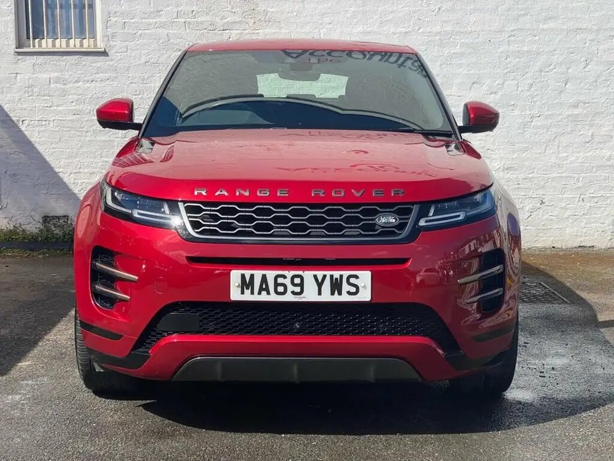 2019-land-rover-range-rover-evoque-20-d180-r-dynamic-se-big-3