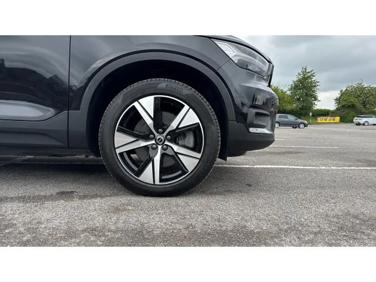 2022-volvo-xc40-e-recharge-plus-228bhp-big-15