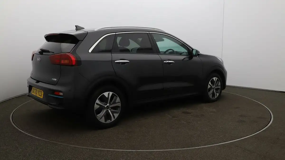 2021-kia-e-niro-ev-3-big-51