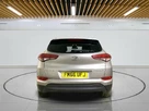 2017-hyundai-tucson-17crdi-blue-drive-premium-141ps-dct-small-7