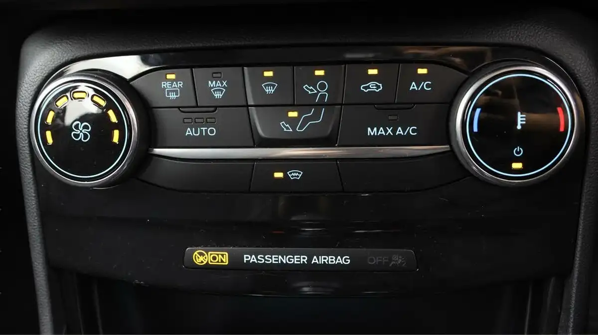 2022-ford-puma-suv-10-titanium-125ps-big-11
