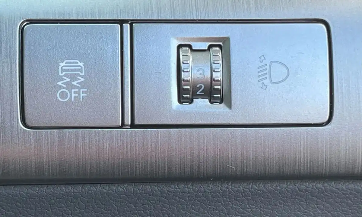 2024-hyundai-kona-e-ultimate-218ps-65kwh-big-6