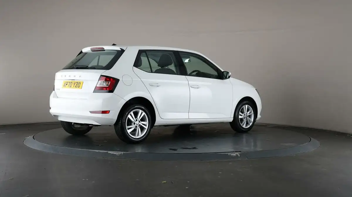 2020-skoda-fabia-10-mpi-se-60ps-hatchback-big-63