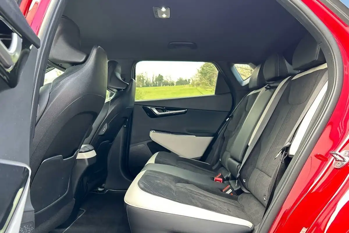 2022-kia-ev6-e-gt-line-225bhp-heat-pump-big-18