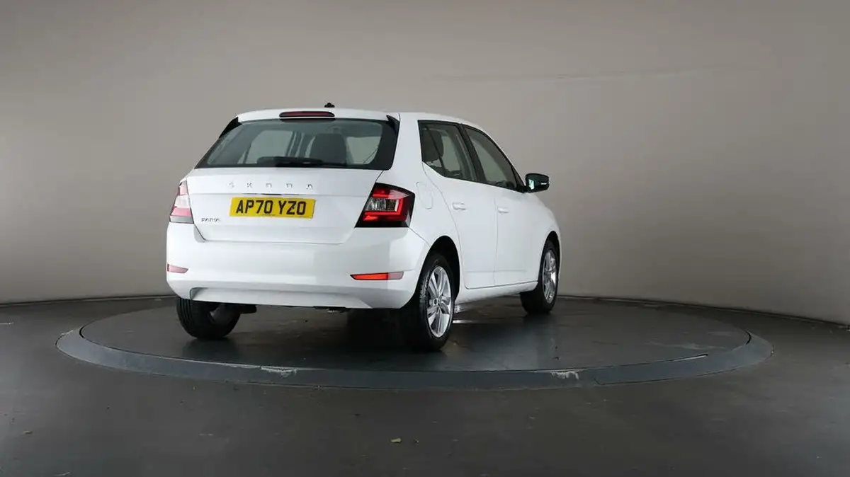 2020-skoda-fabia-10-mpi-se-60ps-hatchback-big-67
