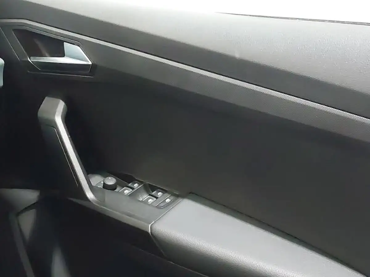 2022-seat-arona-10-tsi-evo-se-technology-big-9