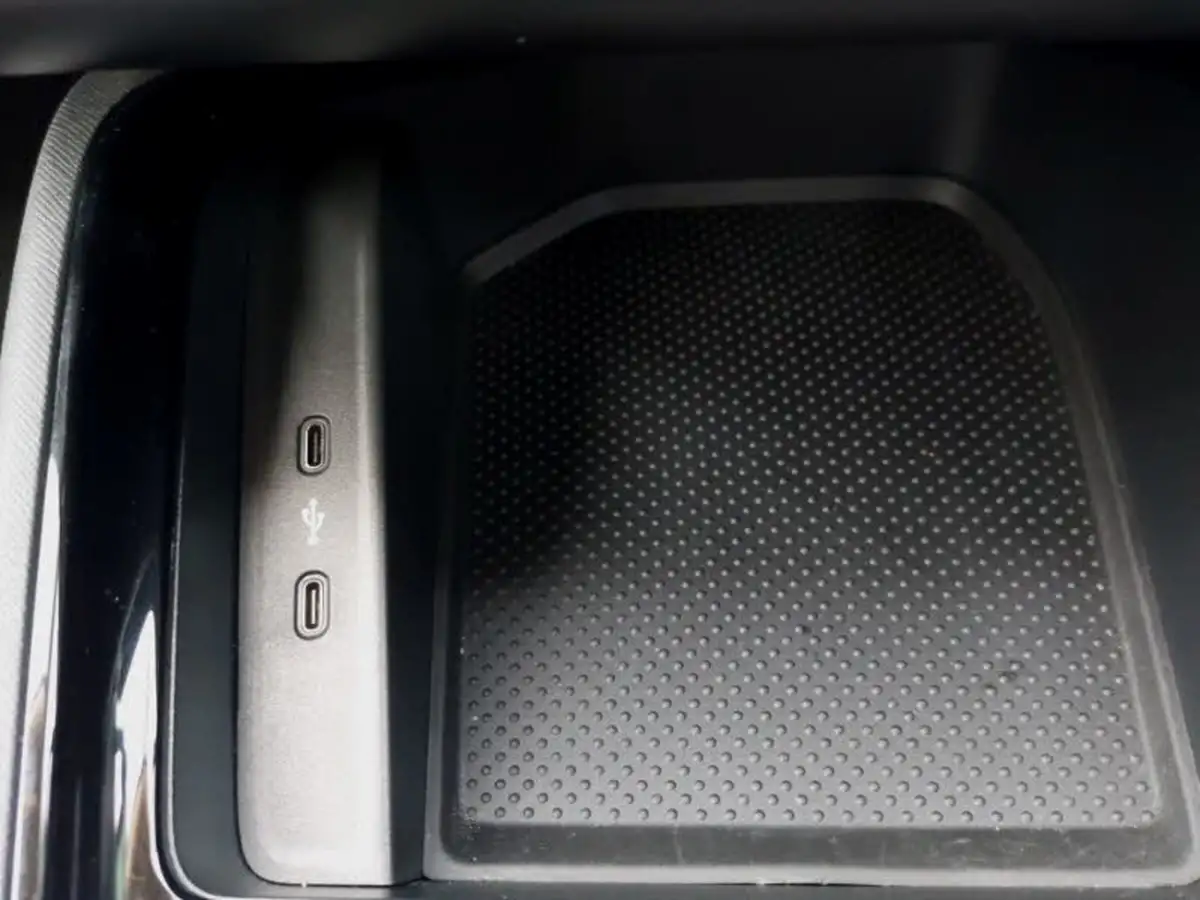 2023-skoda-kamiq-10-tsi-se-l-executive-110ps-dsg-big-13