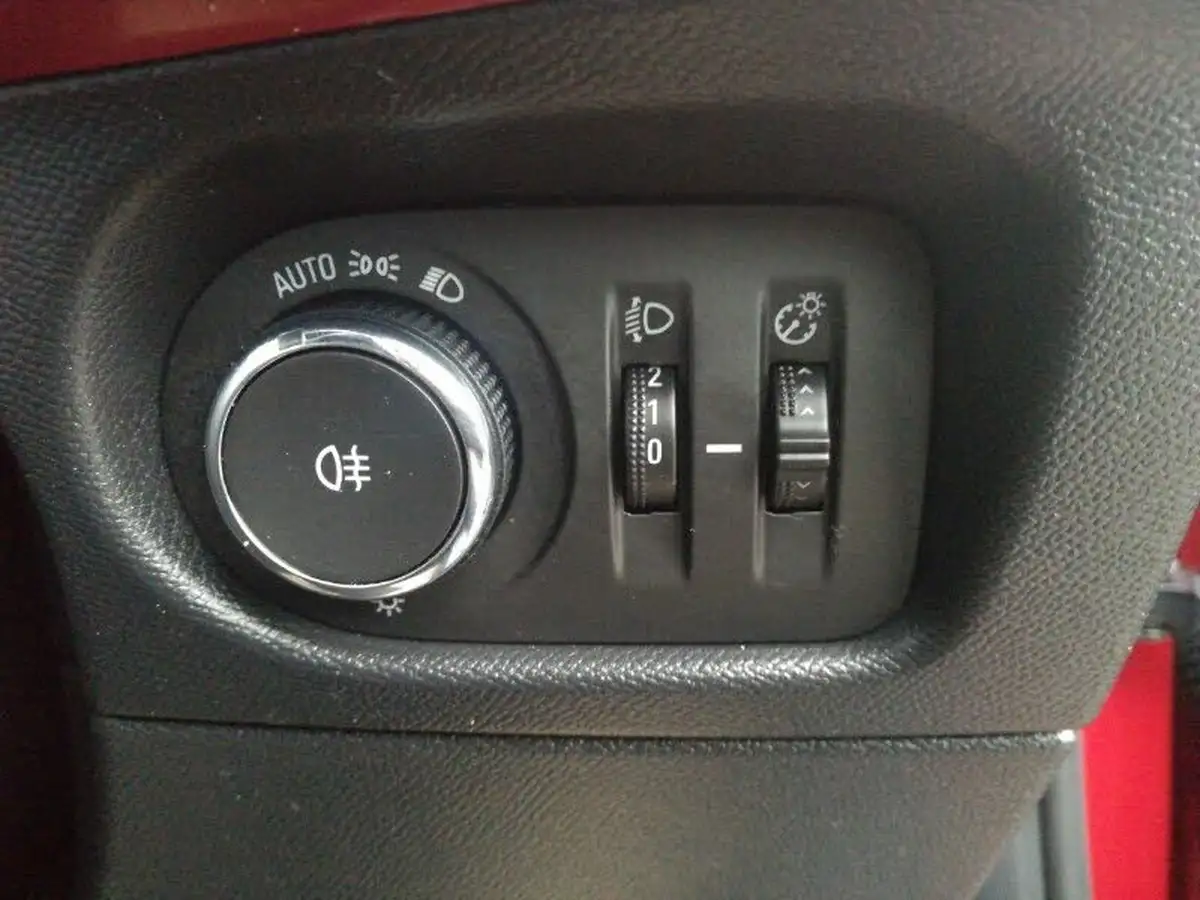 2023-vauxhall-mokka-12-gs-130ps-auto-big-12