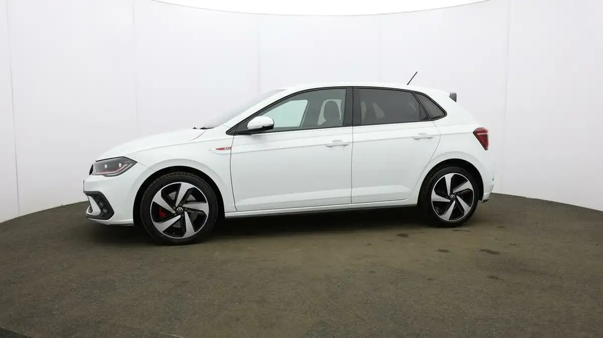 2023-volkswagen-polo-big-32