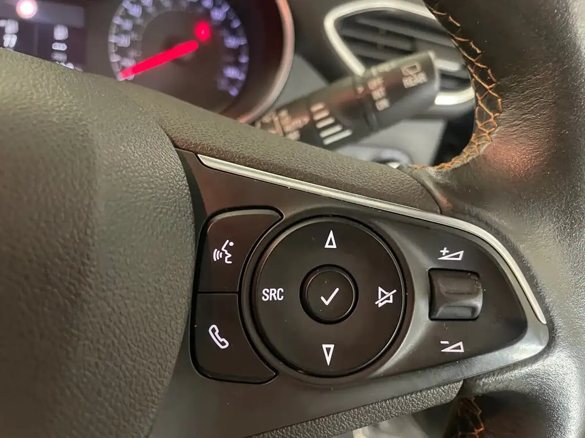 2019-vauxhall-crossland-x-12-elite-nav-83ps-ss-big-17