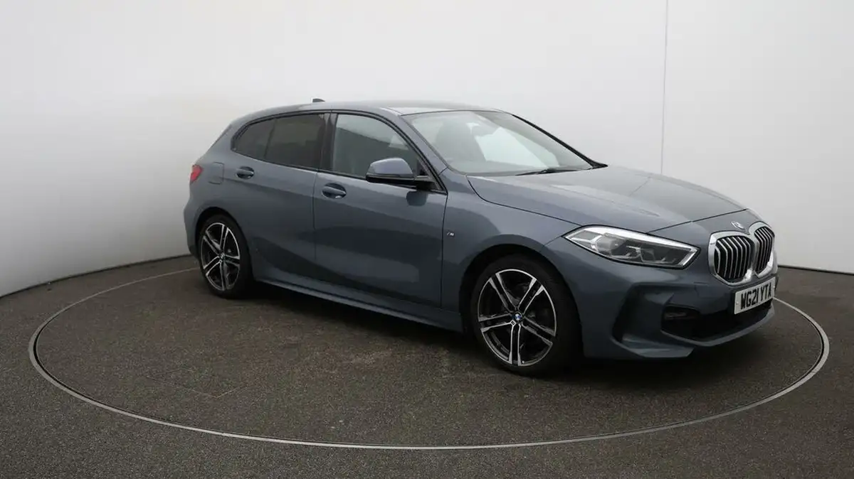 2021-bmw-1-series-15-118i-m-sport-lcp-dct-big-44