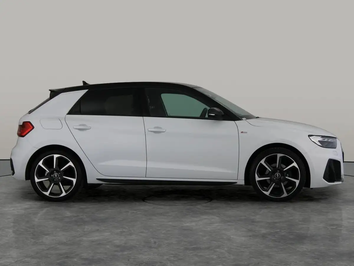 2021-audi-a1-10-30-tfsi-black-edition-s-tronic-big-5