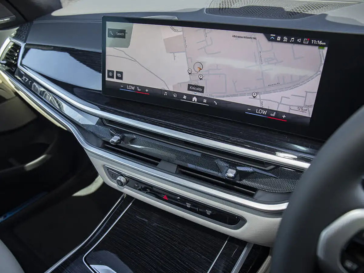 2024-bmw-x7-30-xdrive40i-m-sport-big-7