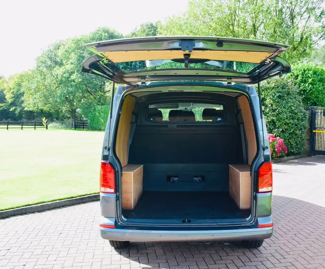 2021-volkswagen-transporter-20tdi-t30-highline-bmt-swb-150pseu6dt-e-kombi-big-8