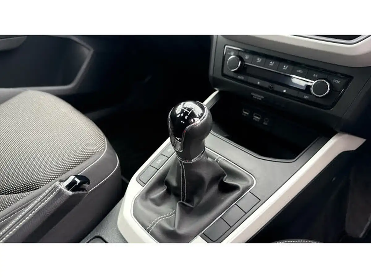 2019-seat-arona-10-tsi-xcellence-big-12