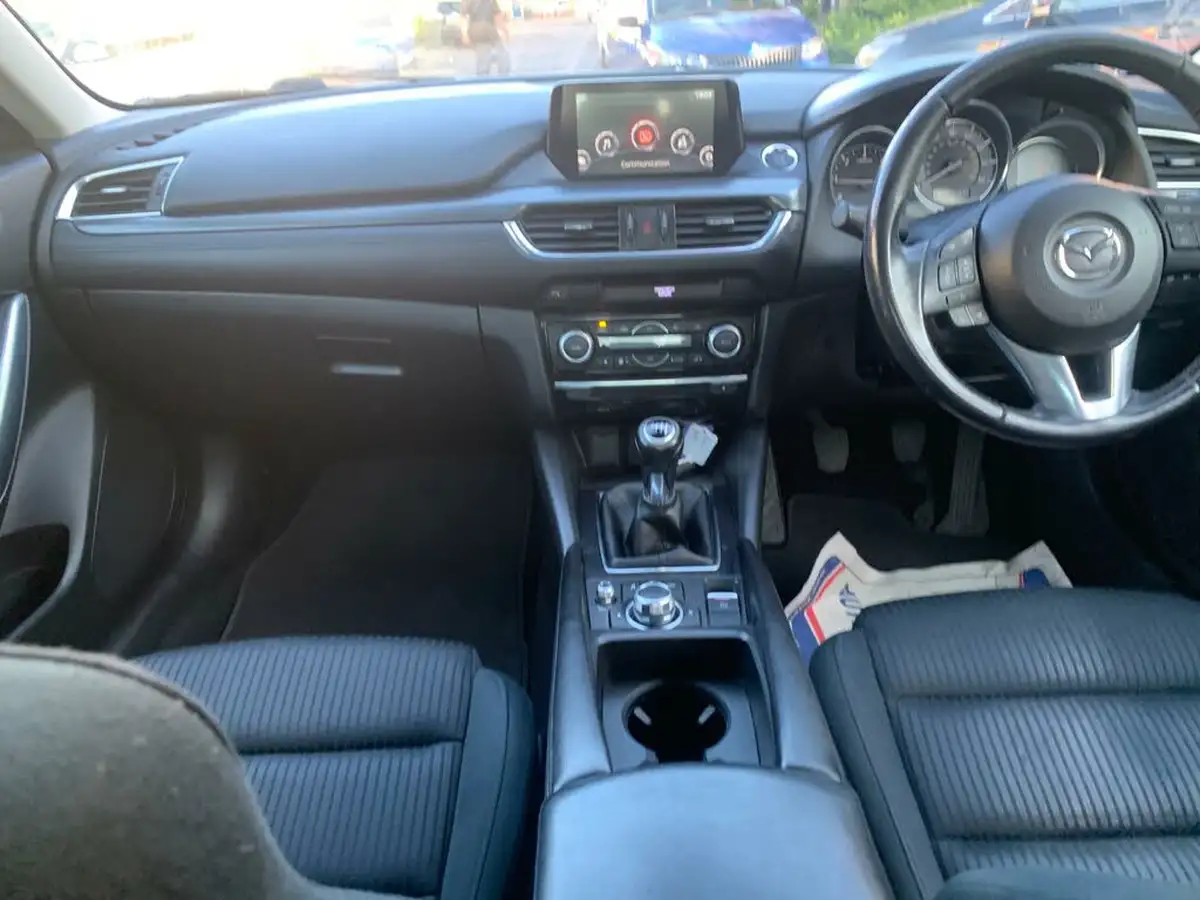 2015-mazda-mazda6-22td-se-l-nav-saloon-4d-big-8