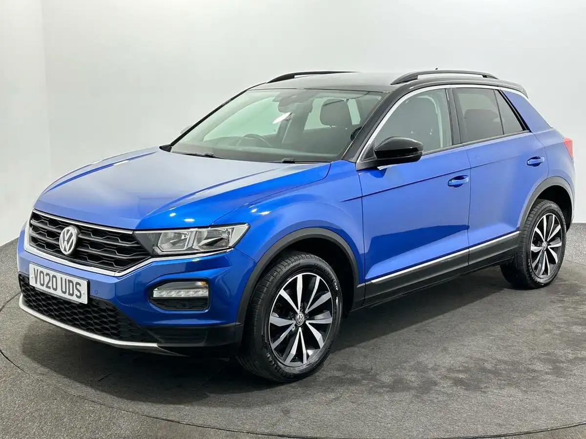 2020-volkswagen-t-roc-10-tsi-design-115ps-hatchback-5d-big-3