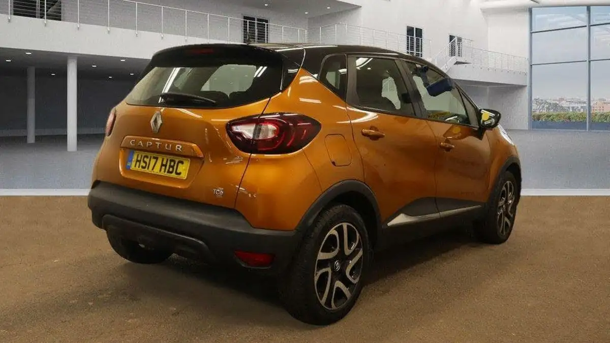 2017-renault-captur-09-tce-dynamique-nav-big-3