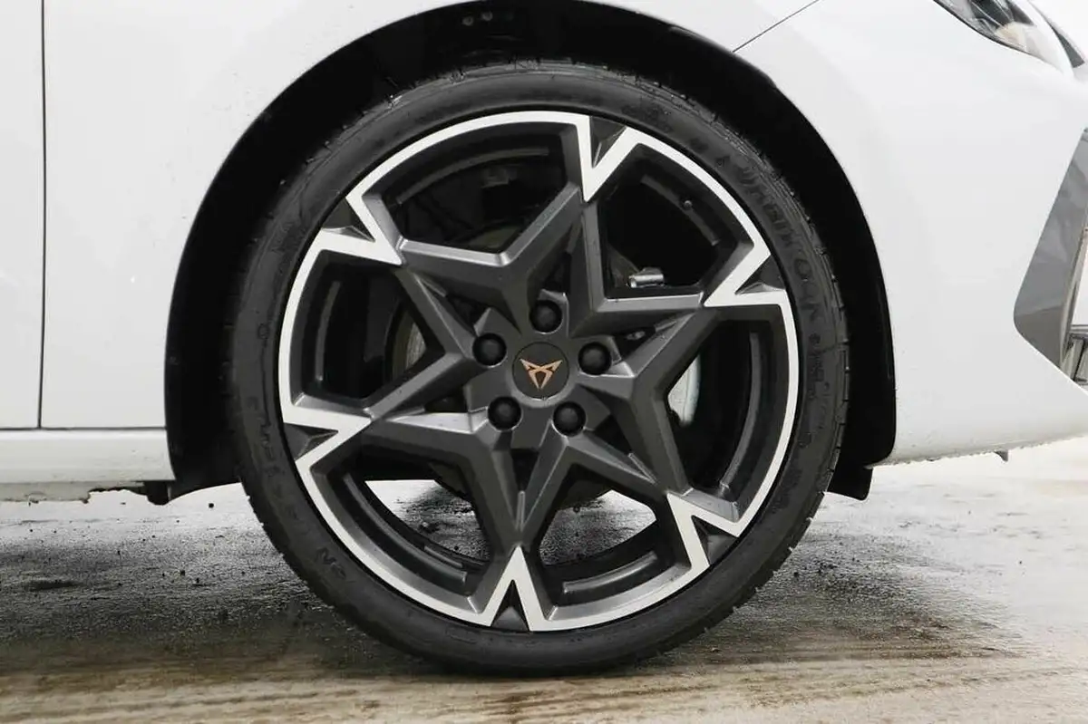 2024-cupra-leon-nf-15-tsi-v2-hatchback-big-4