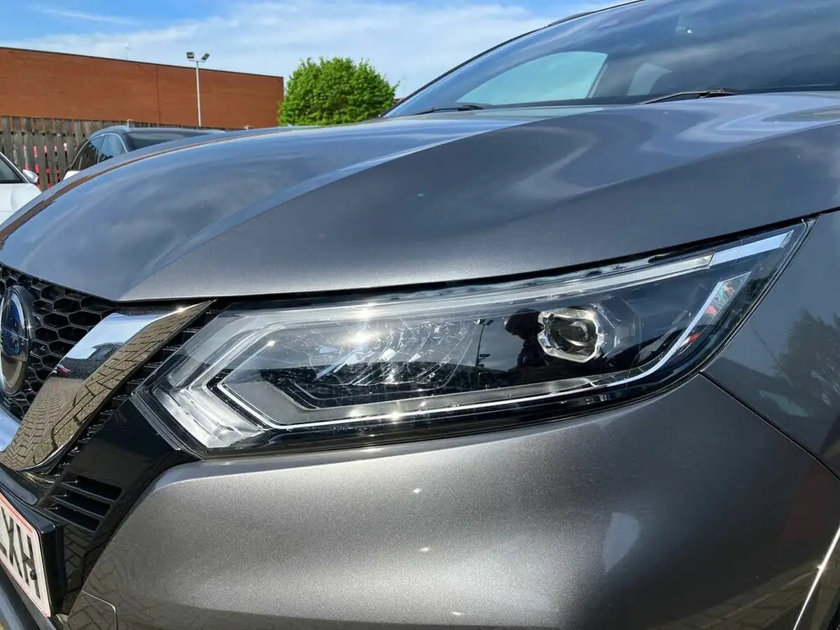 2020-nissan-qashqai-13-dig-t-tekna-160ps-19in-alloys-dct-big-14