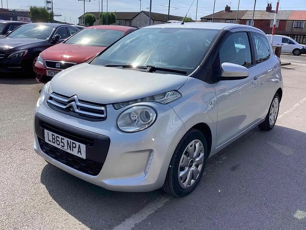 2016-citroen-c1-10-vti-feel-5d-big-2