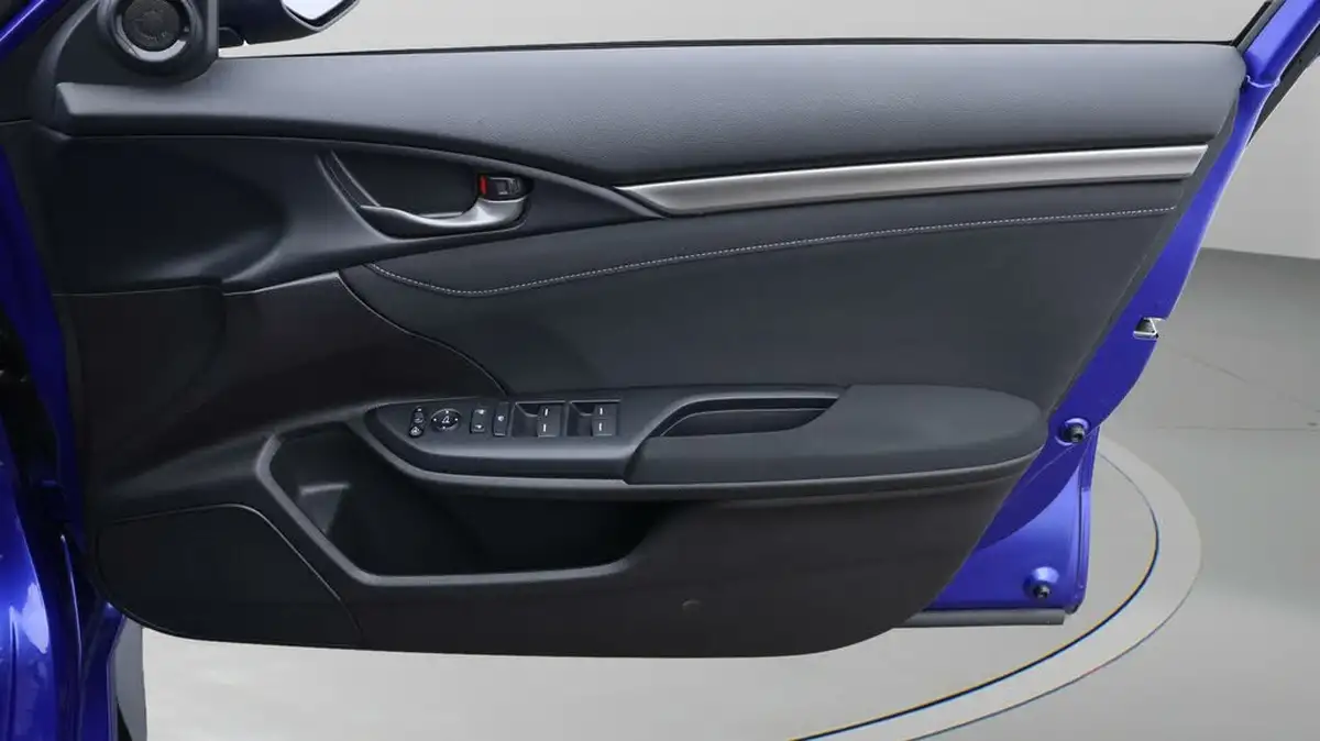 2021-honda-civic-15-vtec-turbo-sport-ss-cvt-big-14