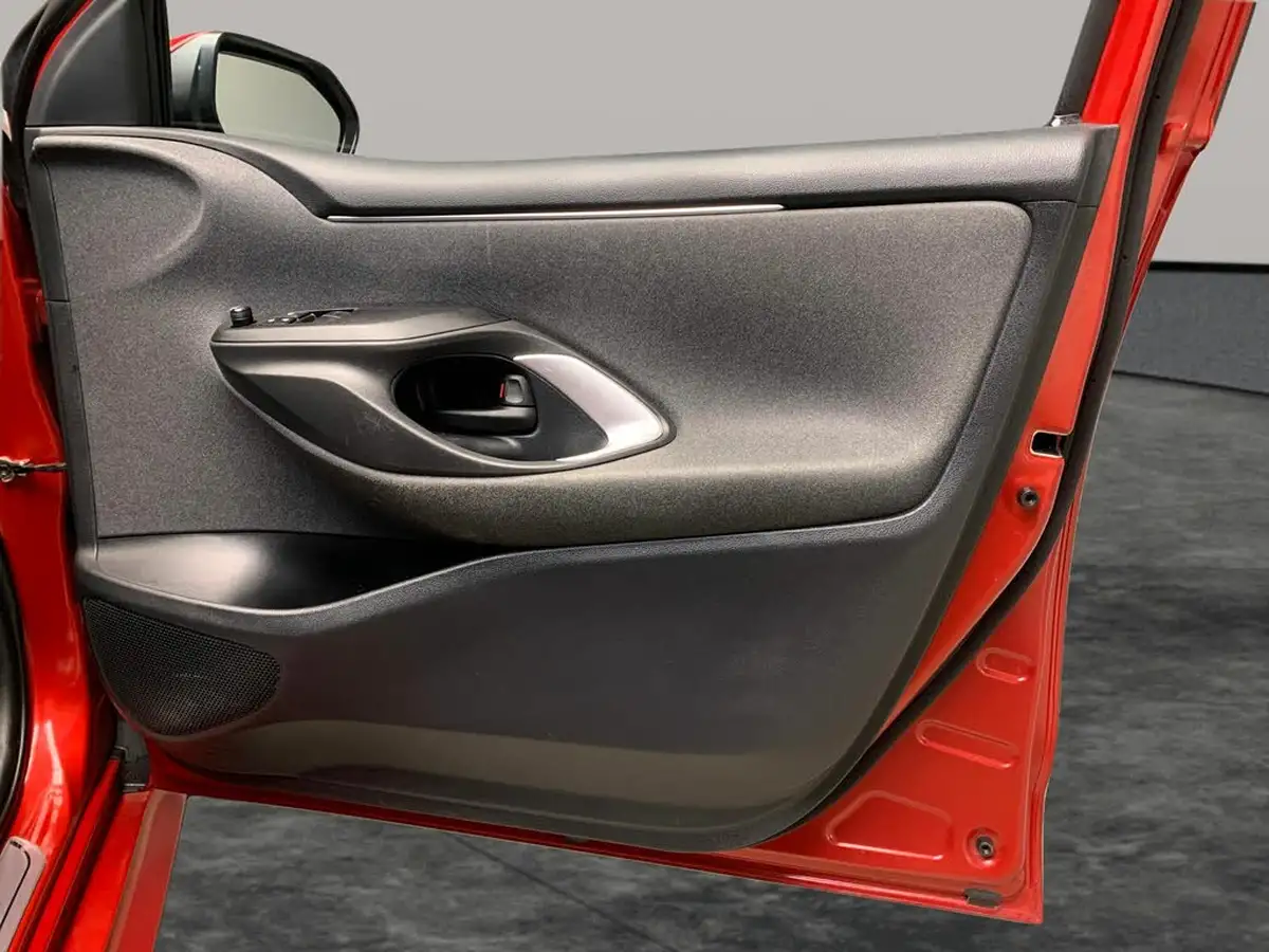 2022-toyota-yaris-15-vvt-i-icon-big-35
