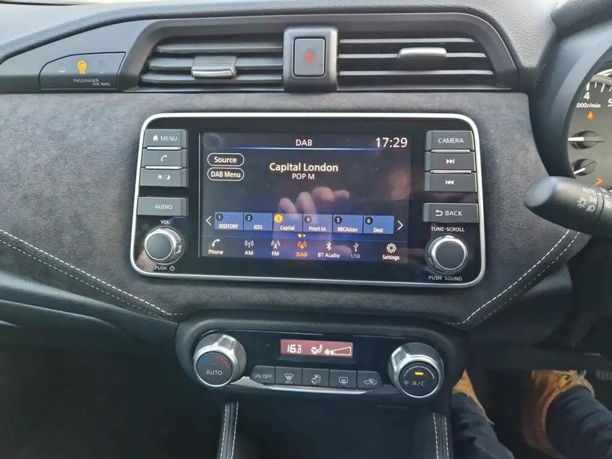 2021-nissan-micra-10-ig-t-n-sport-cvt-big-10