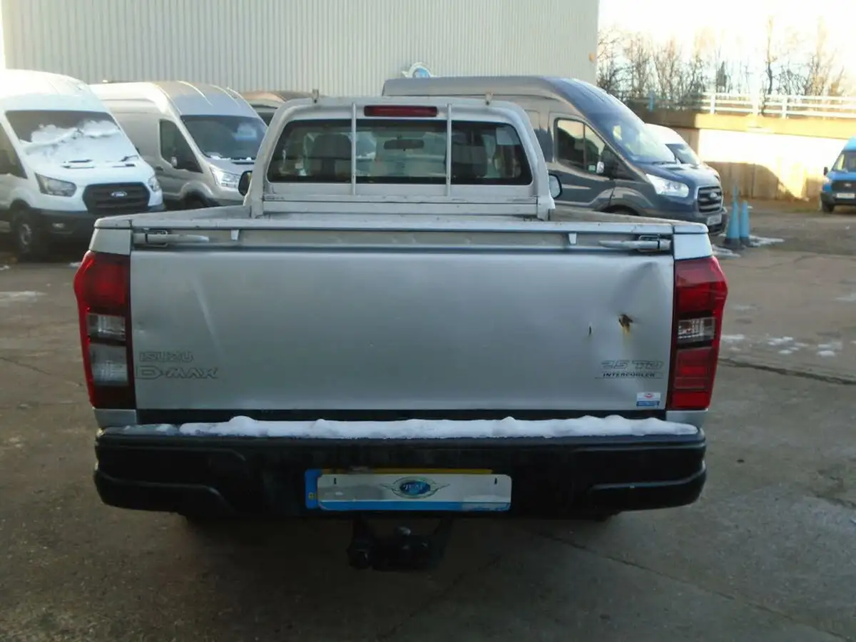 2012-isuzu-d-max-25td-4x4-single-pick-up-big-4