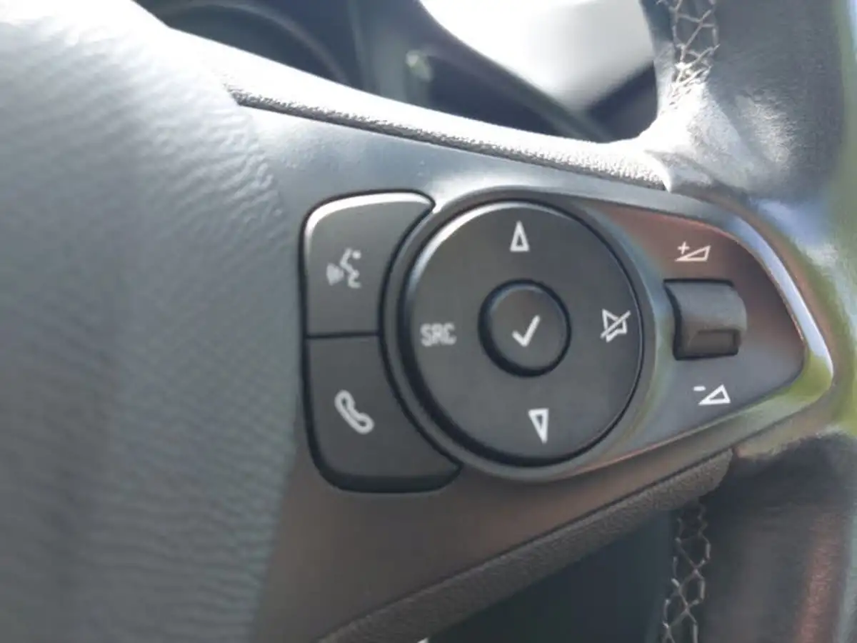 2019-vauxhall-corsa-12i-se-big-11