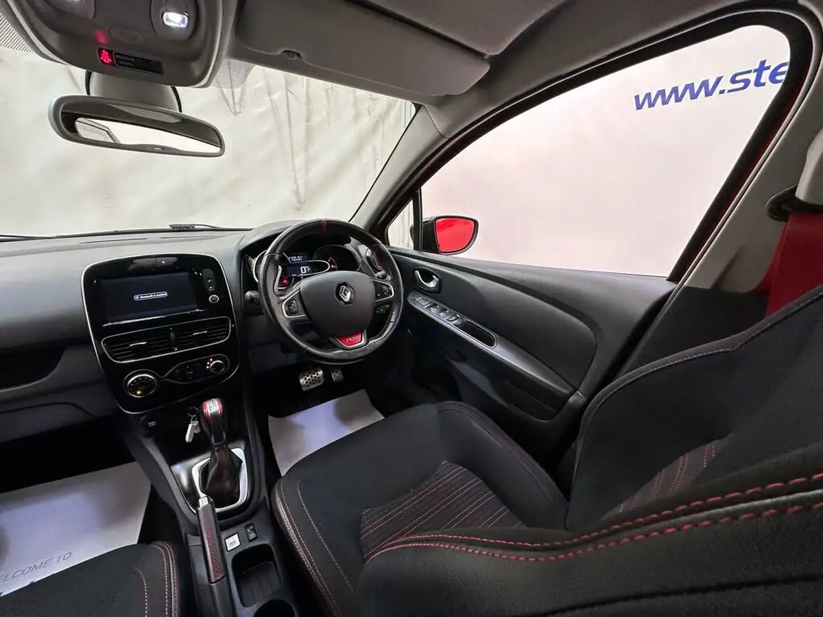2018-renault-clio-16-turbo-renaultsport-nav-220-trophy-big-22