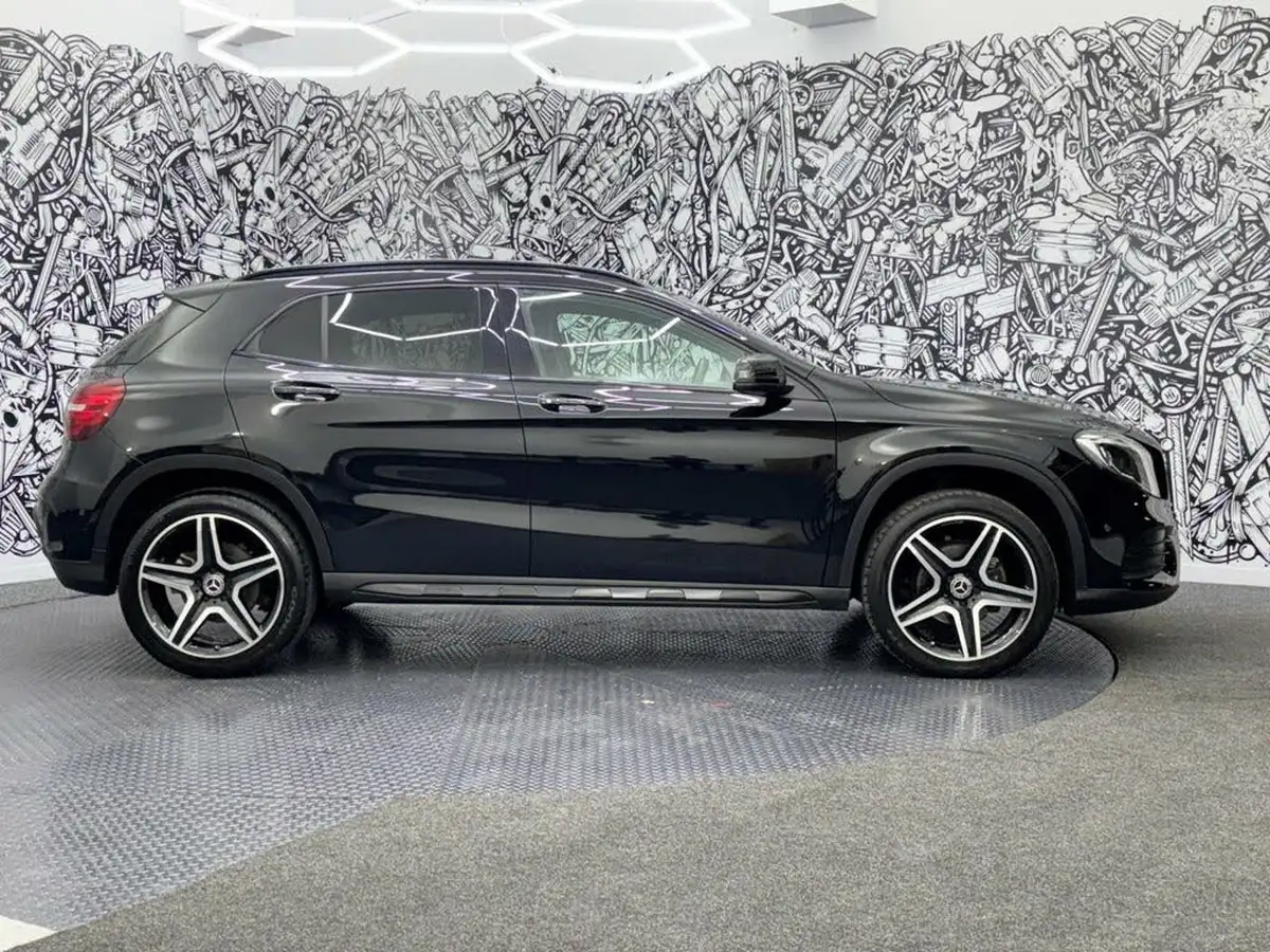 2020-mercedes-benz-gla-class-16-gla-180-amg-line-edition-7g-dct-big-13