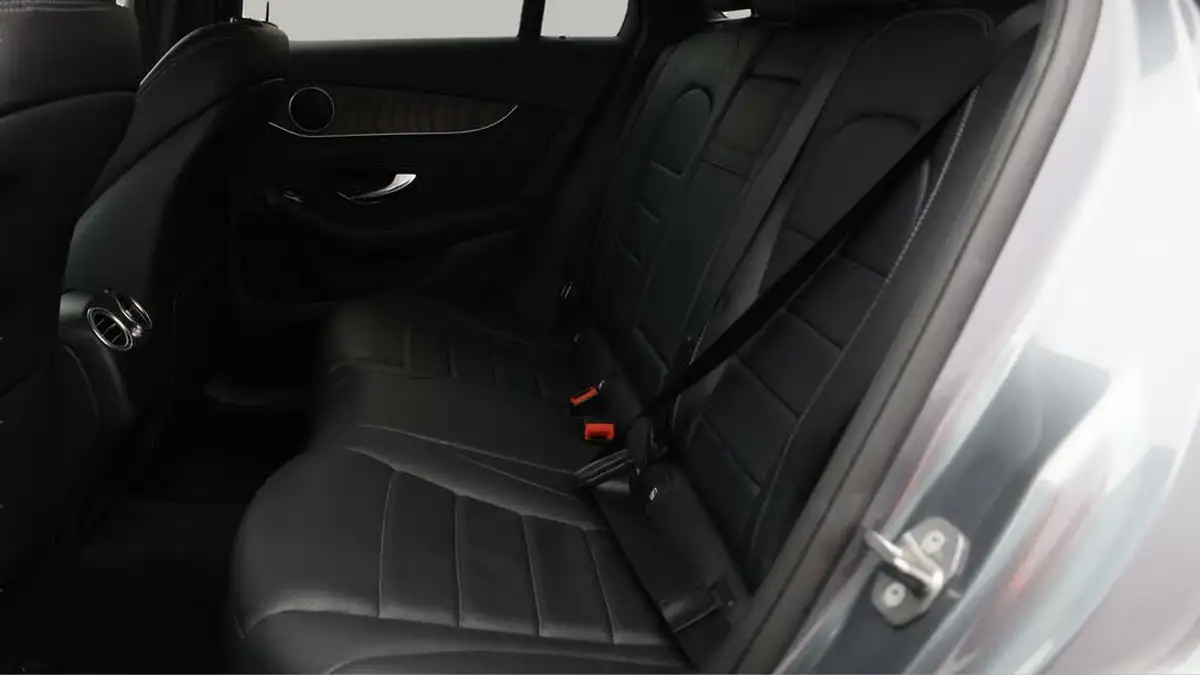 2018-mercedes-benz-glc-class-21d-glc220d-amg-line-ss-coupe-4d-big-15
