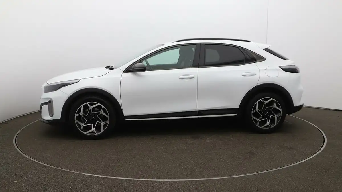 2023-kia-xceed-15-t-gdi-gt-line-158bhp-big-4