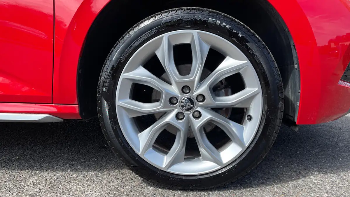 2020-skoda-kamiq-10-tsi-se-l-116ps-dsg-big-19