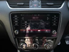 2019-skoda-octavia-20-tsi-vrs-estate-small-22