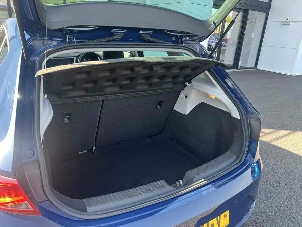 2017-seat-leon-12-tsi-se-dynamic-technology-hatchback-big-20
