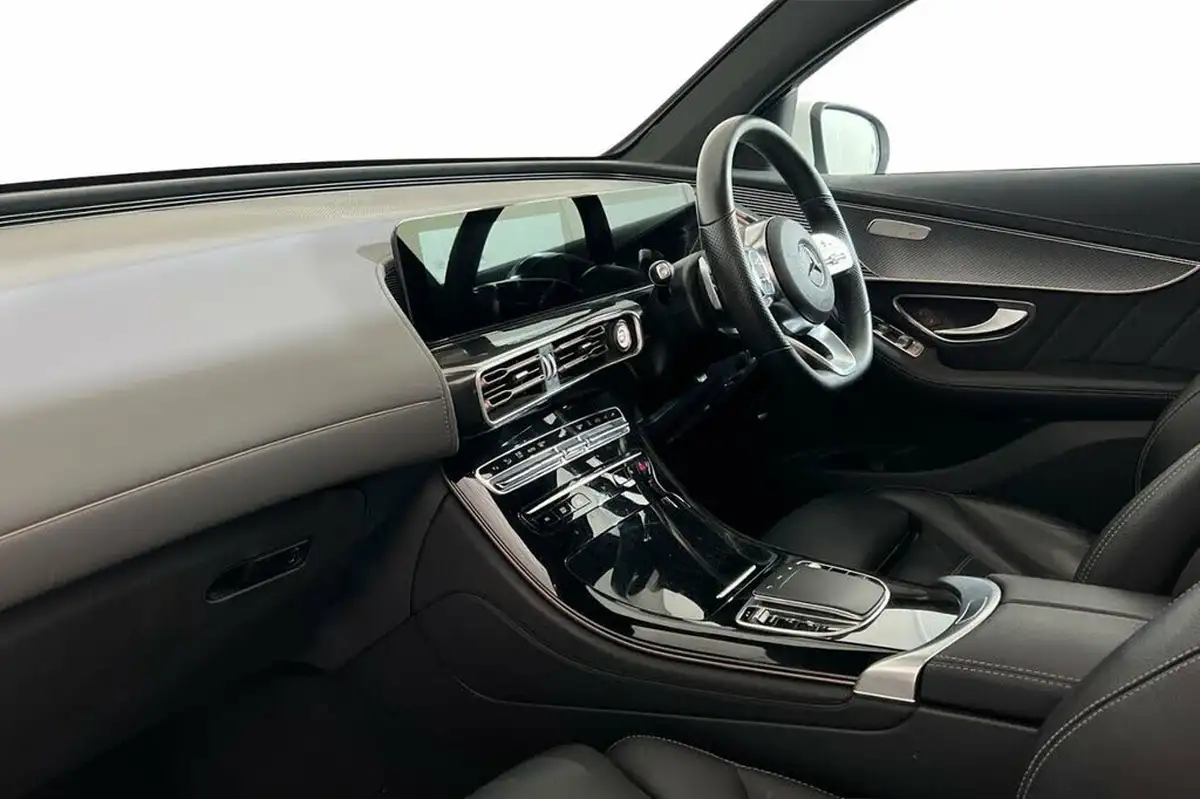 2022-mercedes-benz-eqc-e-eqc-400-amg-line-premium-big-10