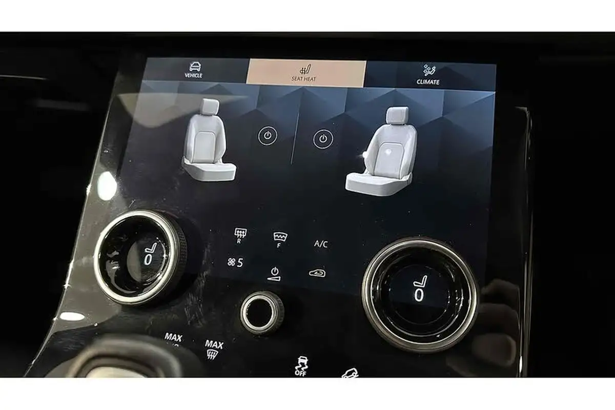 2021-land-rover-range-rover-evoque-15-p300e-r-dynamic-se-big-54