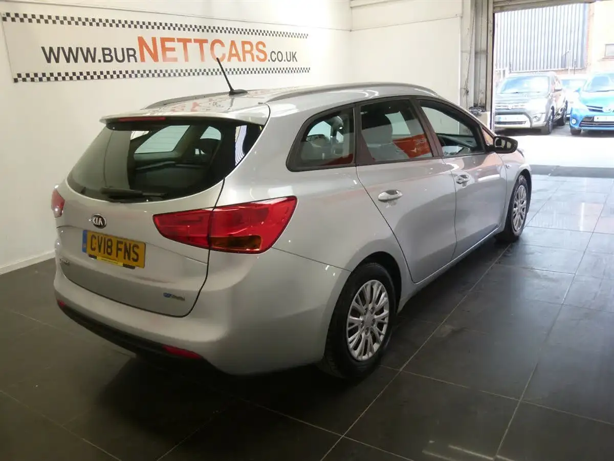 2018-kia-ceed-16crdi-1-sportswagon-big-7