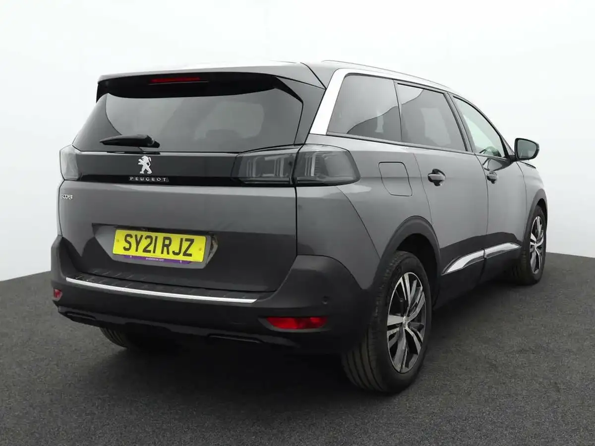 2021-peugeot-5008-suv-15-bluehdi-allure-big-5