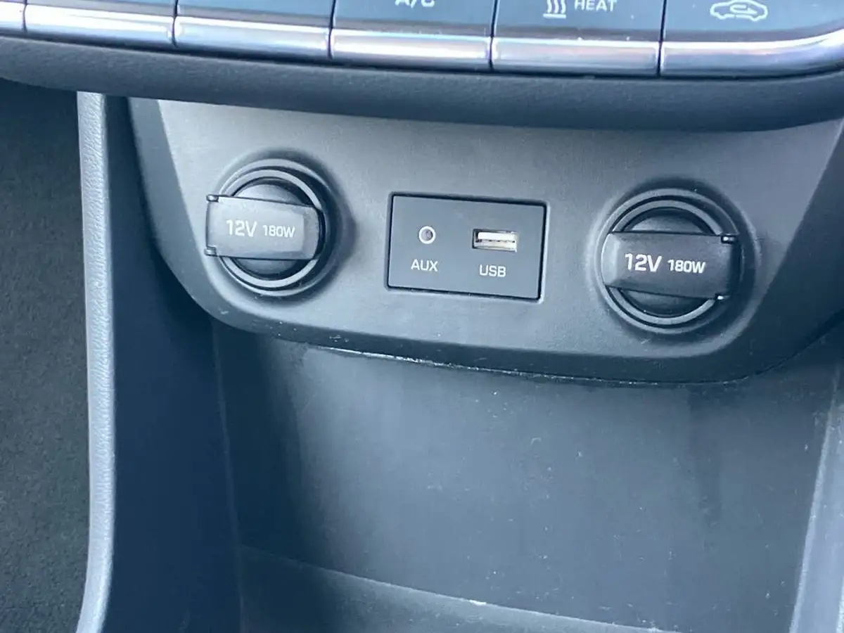 2018-hyundai-ioniq-e-premium-electric-big-56