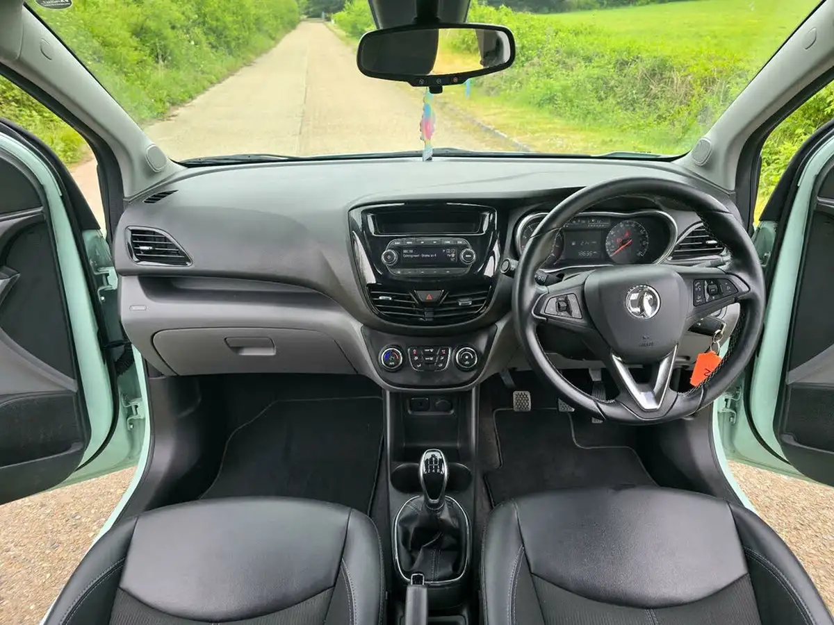 2017-vauxhall-viva-10i-sl-big-53