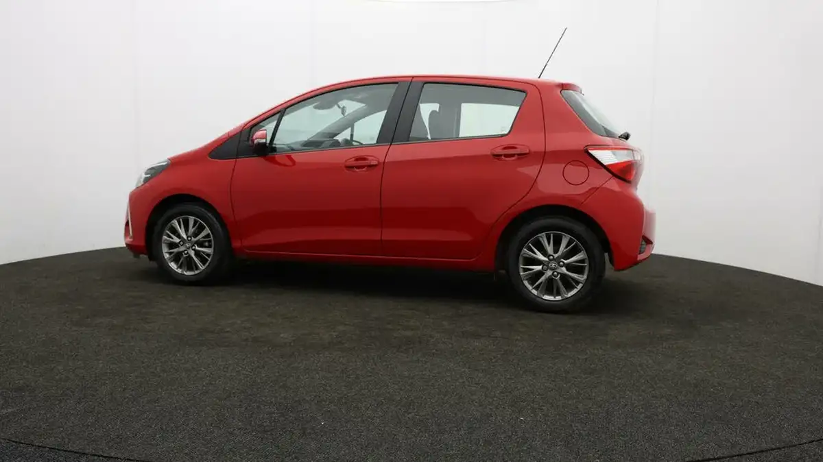 2020-toyota-yaris-10-vvt-i-icon-big-65