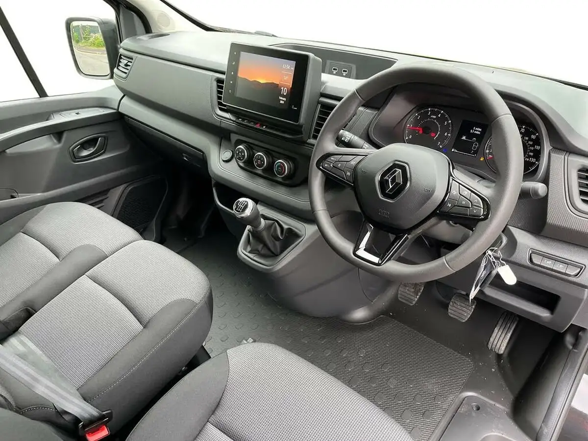 2024-renault-trafic-20dci-sl30-130-advance-eu6d-big-5